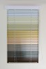 Žaluzie Brilant nabízí 25 barev lamel (foto je ilustrační – na obrázku je nedomykavé provedení a jiný vrchní profil)